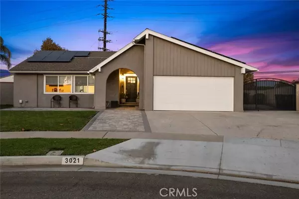 3021 S Olive ST, Santa Ana, CA 92707