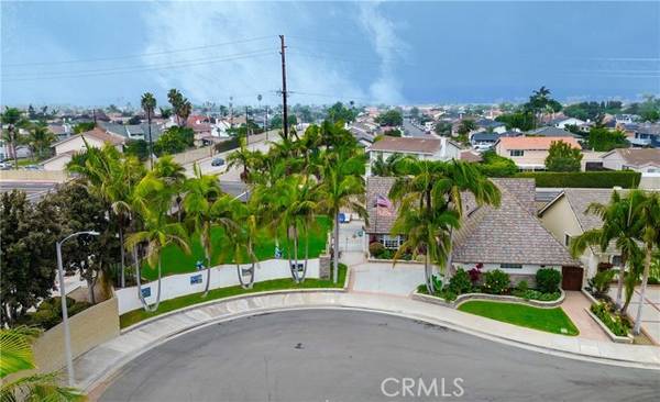 9511 Port Clyde DR, Huntington Beach, CA 92646