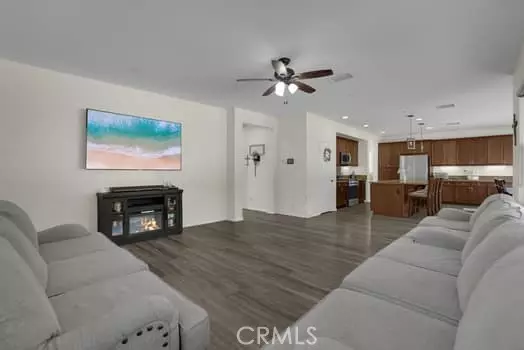 San Bernardino, CA 92407,18264 Lapis LN