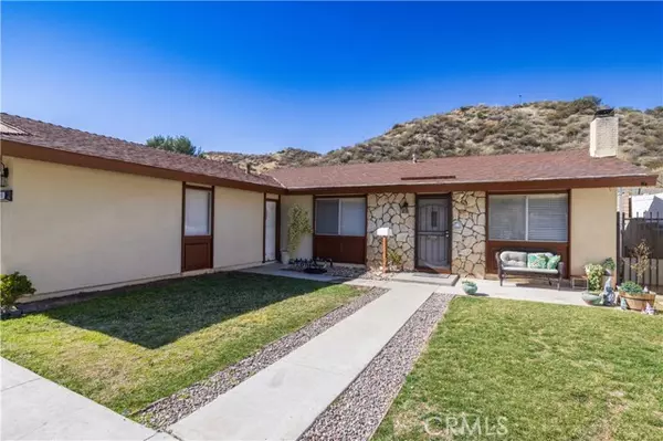 Canyon Country, CA 91387,29351 Abelia RD