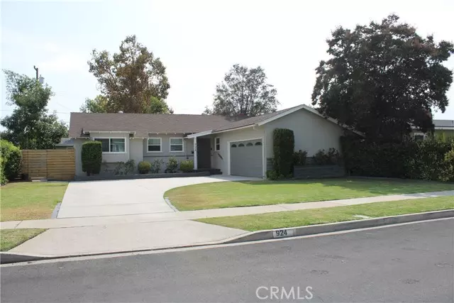 924 Oleander ST, Brea, CA 92821