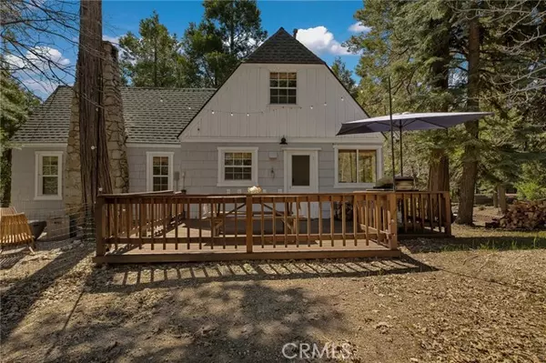 300 Terrace RD, Lake Arrowhead, CA 92352