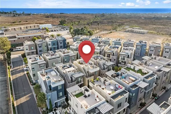 Costa Mesa, CA 92627,1004 Katama Bay DR