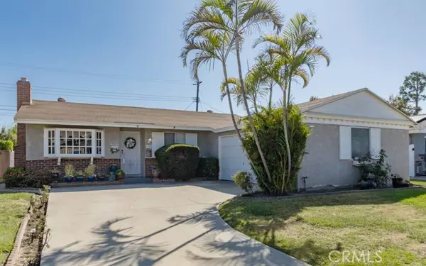 6382 Yale CIR, Huntington Beach, CA 92647