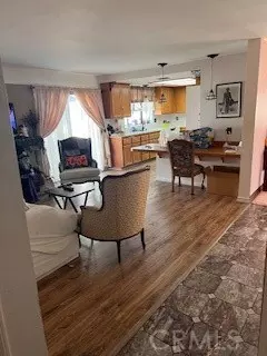 Corona, CA 92882,1303 Kroonen DR