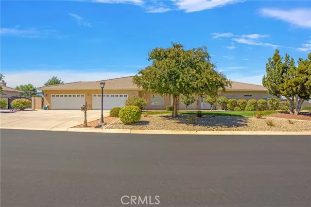 6940 Oak Vista LN, Oak Hills, CA 92344