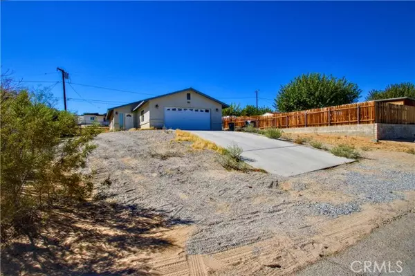 Joshua Tree, CA 92252,61605 El Cajon DR