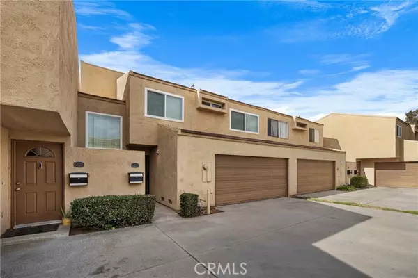 Yorba Linda, CA 92886,19670 Monteano LN