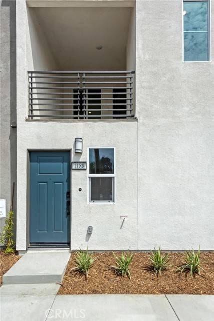 Colton, CA 92324,1174 Santo Antonio DR