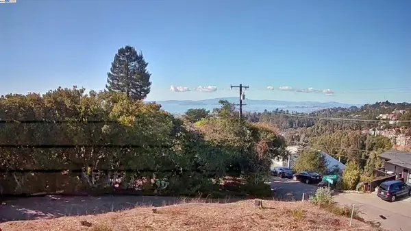 Oakland, CA 94603,Villanova Dr