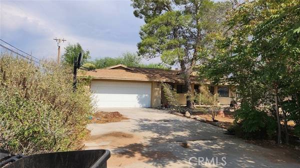 14455 Quinnault RD, Apple Valley, CA 92307