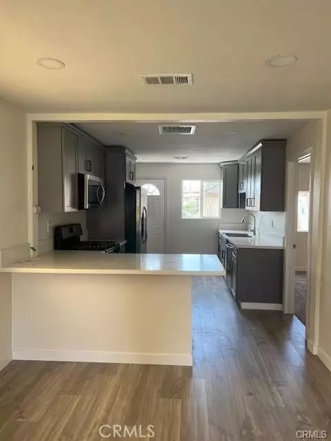 Highland, CA 92346,7986 Cortez ST