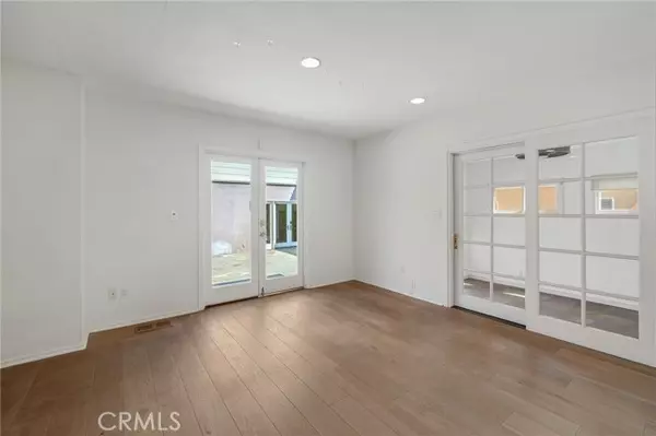 Santa Monica, CA 90402,445 23rd ST