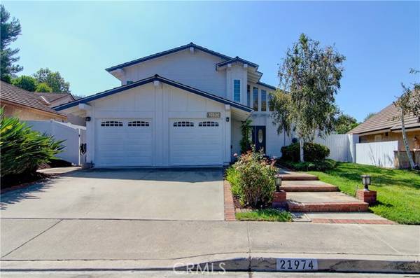 21974 Raintree LN, Lake Forest, CA 92630