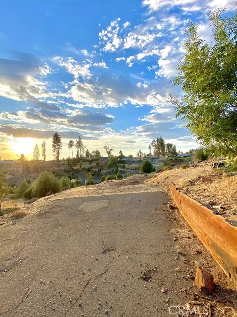 Paradise, CA 95969,5935 Pine View DR