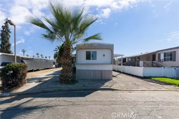 141 Sir Damas DR, Riverside, CA 92507