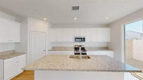 Winchester, CA 92596,32552 Crystal Cove CT