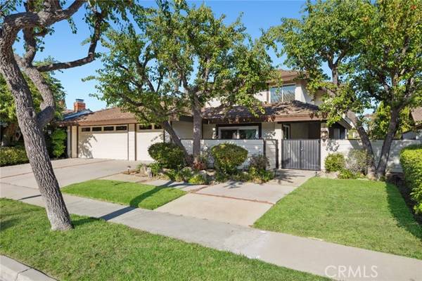 26 Drakes Bay DR, Corona Del Mar, CA 92625