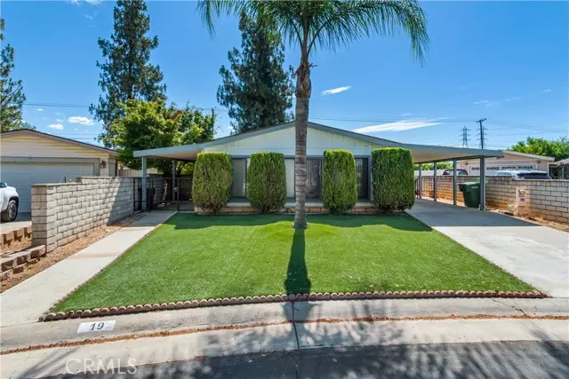10961 Desert Lawn DR 19, Calimesa, CA 92320