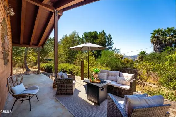 Oak View, CA 93022,160 Ojai DR