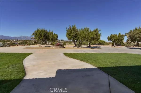 Oak Hills, CA 92344,11650 Oak Ridge DR