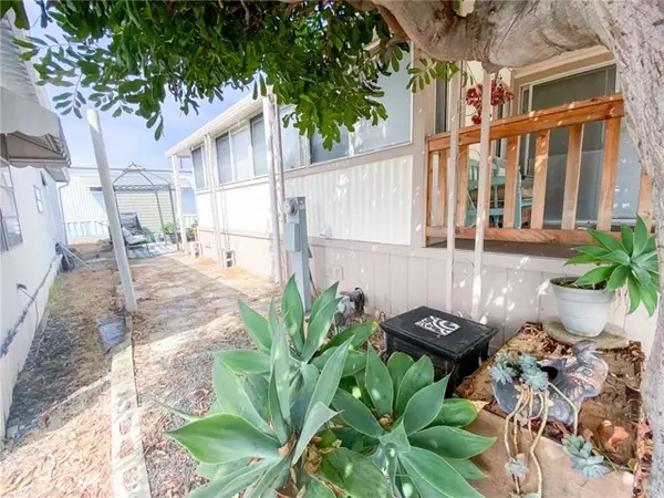 Oceanside, CA 92054,3030 Oceanside BLD 06