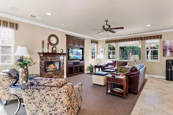 Oceanside, CA 92056,1101 Sagewood DR