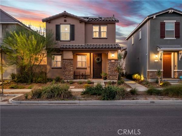 17120 Mitchell DR,  Canyon Country,  CA 91387