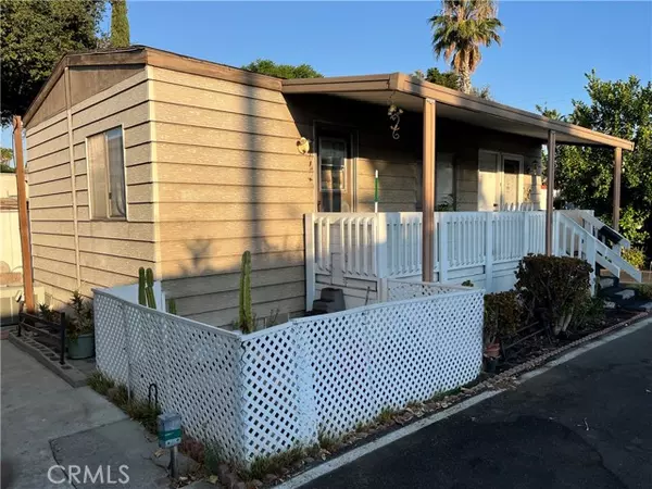 Sunland, CA 91040,10711 Sherman Grove 61