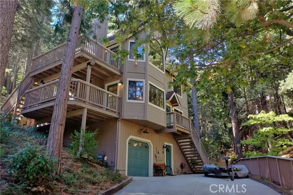 Lake Arrowhead, CA 92352,458 Annandale DR