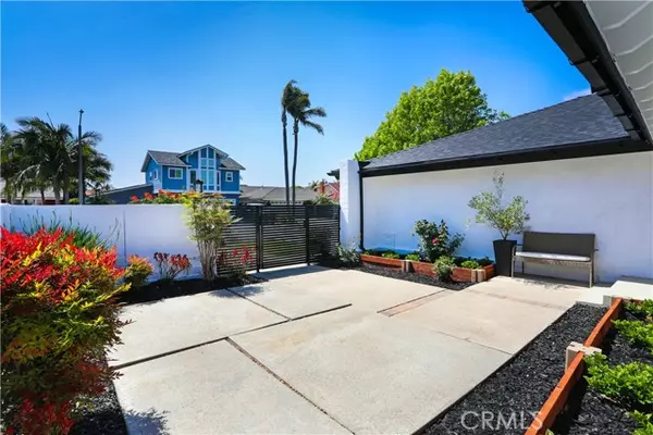 Huntington Beach, CA 92646,21912 Summer CIR