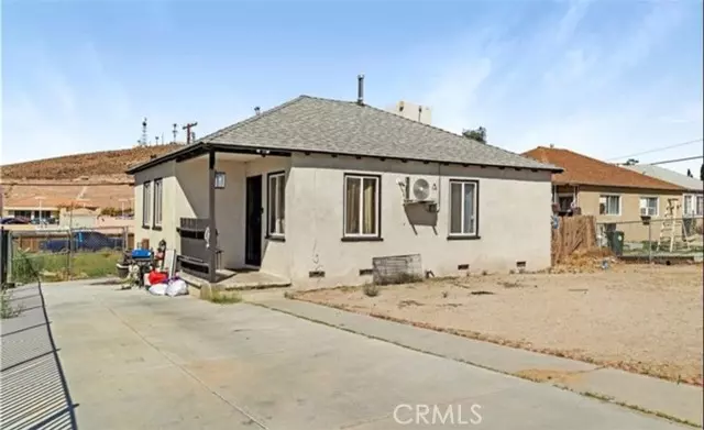 721 Nancy ST, Barstow, CA 92311