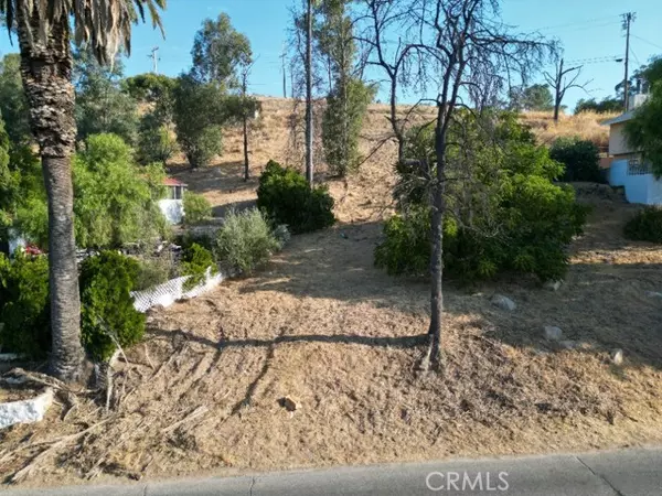 Lake Elsinore, CA 92530,0 Smith Ave