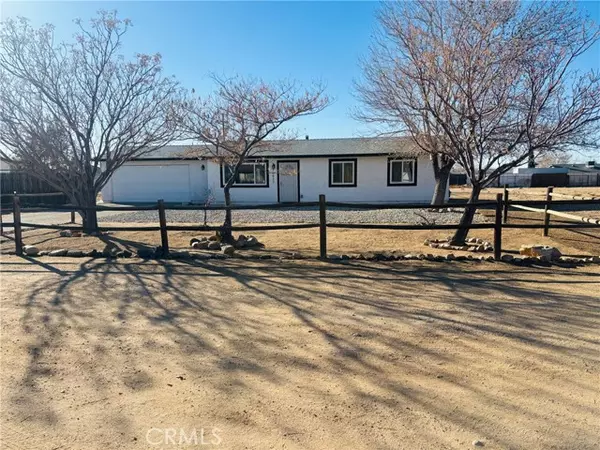 10852 Navajo RD, Apple Valley, CA 92308