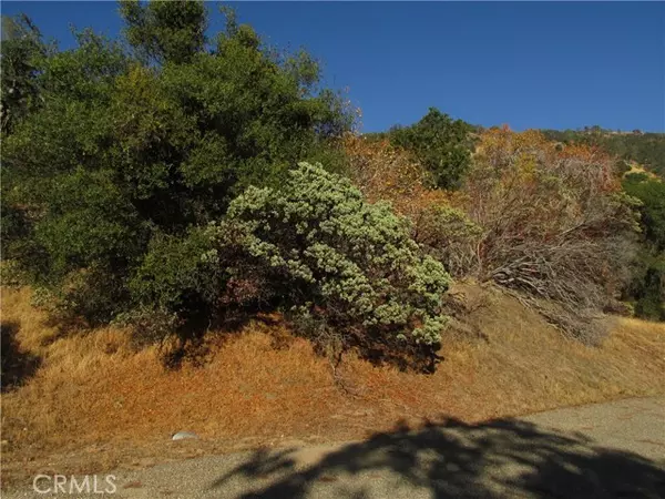 2 Ac Old Oaks CT, North Fork, CA 93643