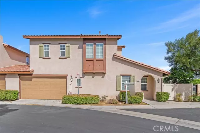 1692 Green Hills PL, Perris, CA 92571