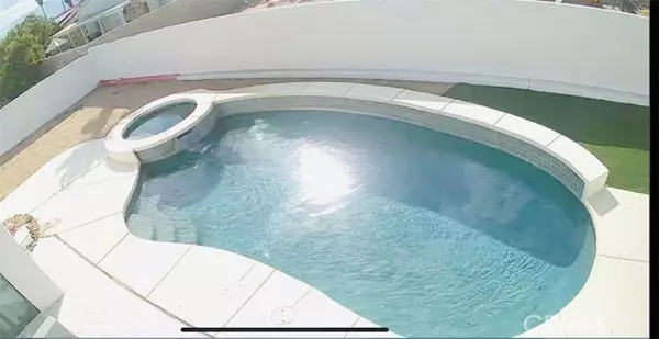 Cathedral City, CA 92234,27265 Landau BLD