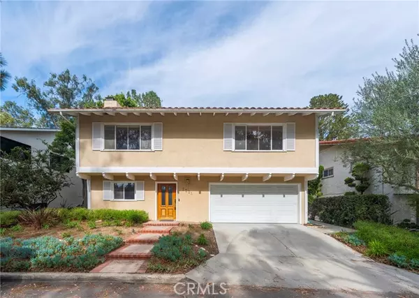 2221 Via Alamitos, Palos Verdes Estates, CA 90274