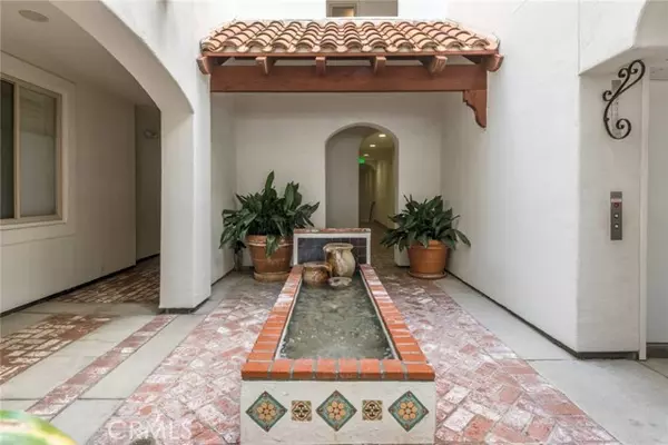 Pacific Palisades, CA 90272,860 Haverford AVE 202