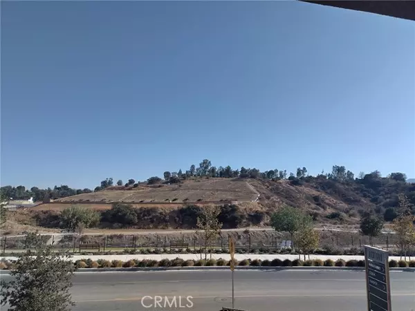 Corona, CA 92883,2651 Sprout LN