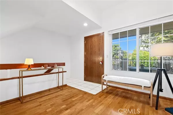 Lake Balboa, CA 91406,7038 De Celis PL 18