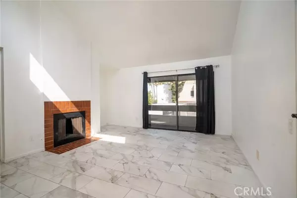 Panorama City, CA 91402,9600 Van Nuys BLD 209