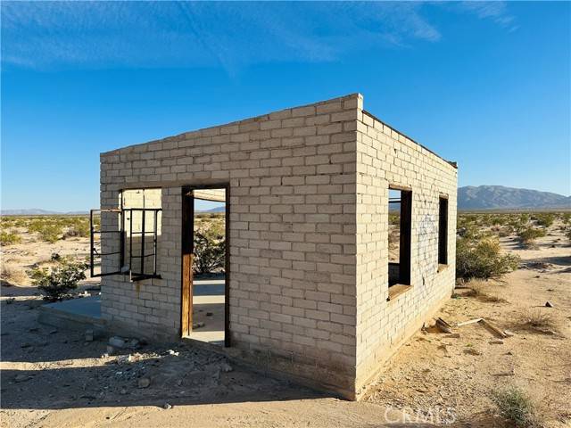 1234 Raymond DR, Twentynine Palms, CA 92277