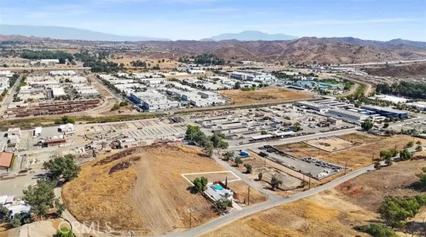 Lake Elsinore, CA 92530,0 Feldman