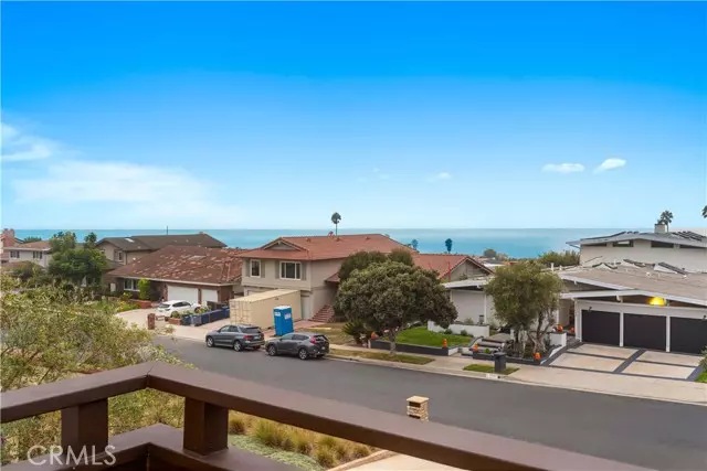 Rancho Palos Verdes, CA 90275,30036 Via Borica