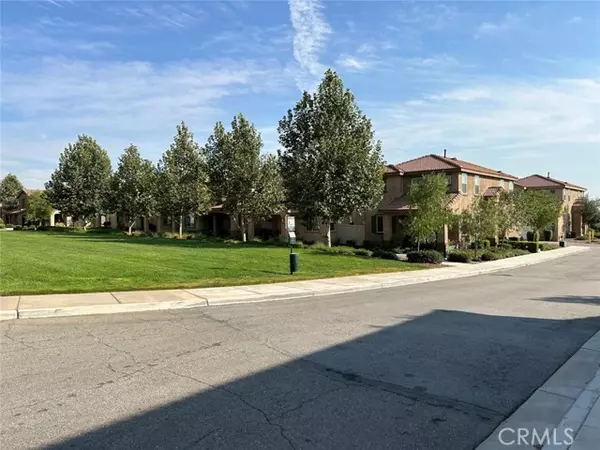 Colton, CA 92324,2134 Lavender LN