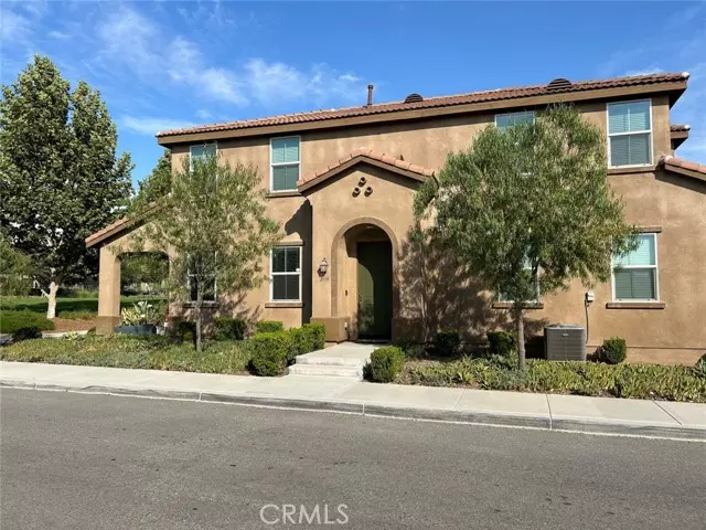 2134 Lavender LN, Colton, CA 92324