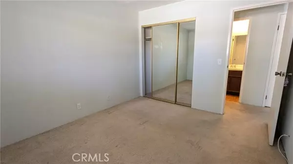 Palm Springs, CA 92262,470 N Villa CT 205