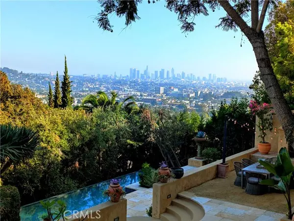 Los Angeles, CA 90027,2618 Nottingham AVE