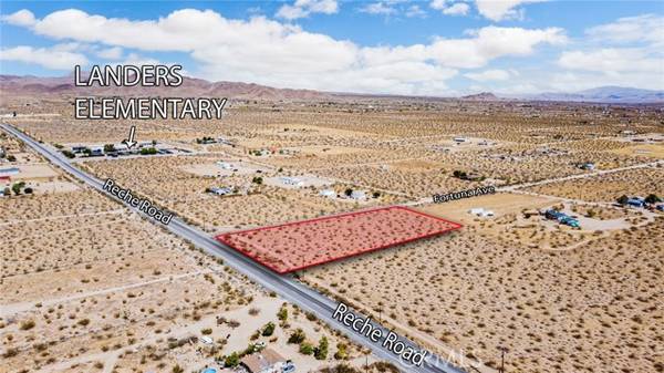 56700 Reche RD, Landers, CA 92285